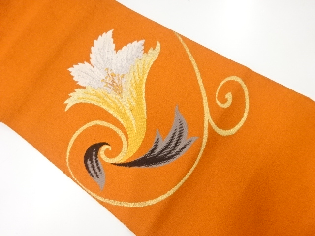 アンティーク　唐花模様織出し名古屋帯（着用可）